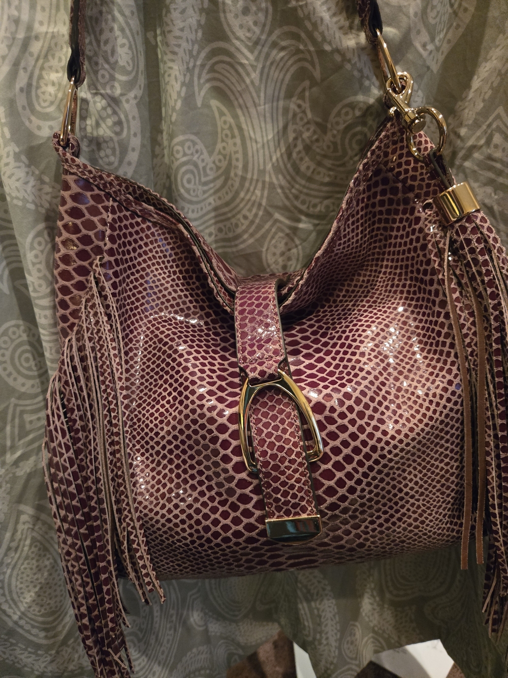G.I.L.I. Caramel Snakeskin Etched Shoulder Hobo with Fringe & Tassel. Gold Accen